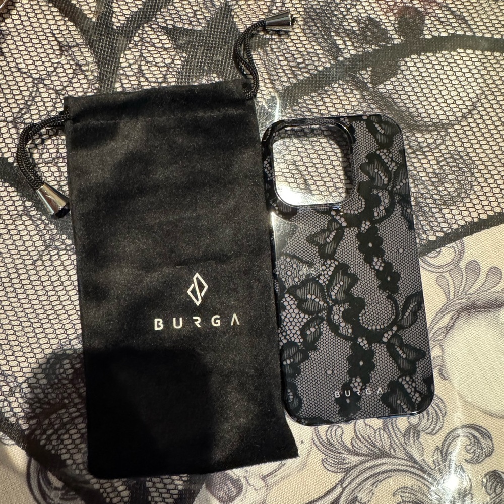 Burga Black Floral Phone Case/iphone 15 pro
